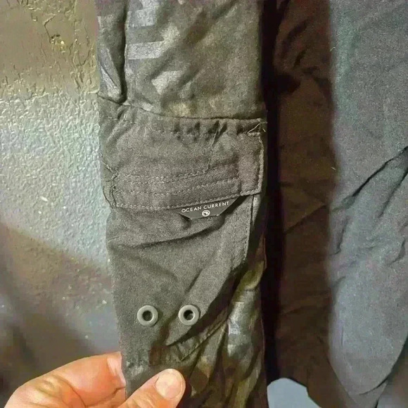 Men’s Ocean Current Black Board Shorts Velcro Tie Small - Picture 3 of 7